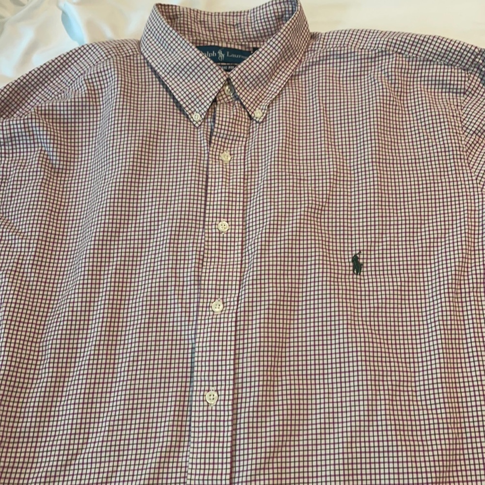 Like New!!! Multi Color 2XLT Polo Botton Up